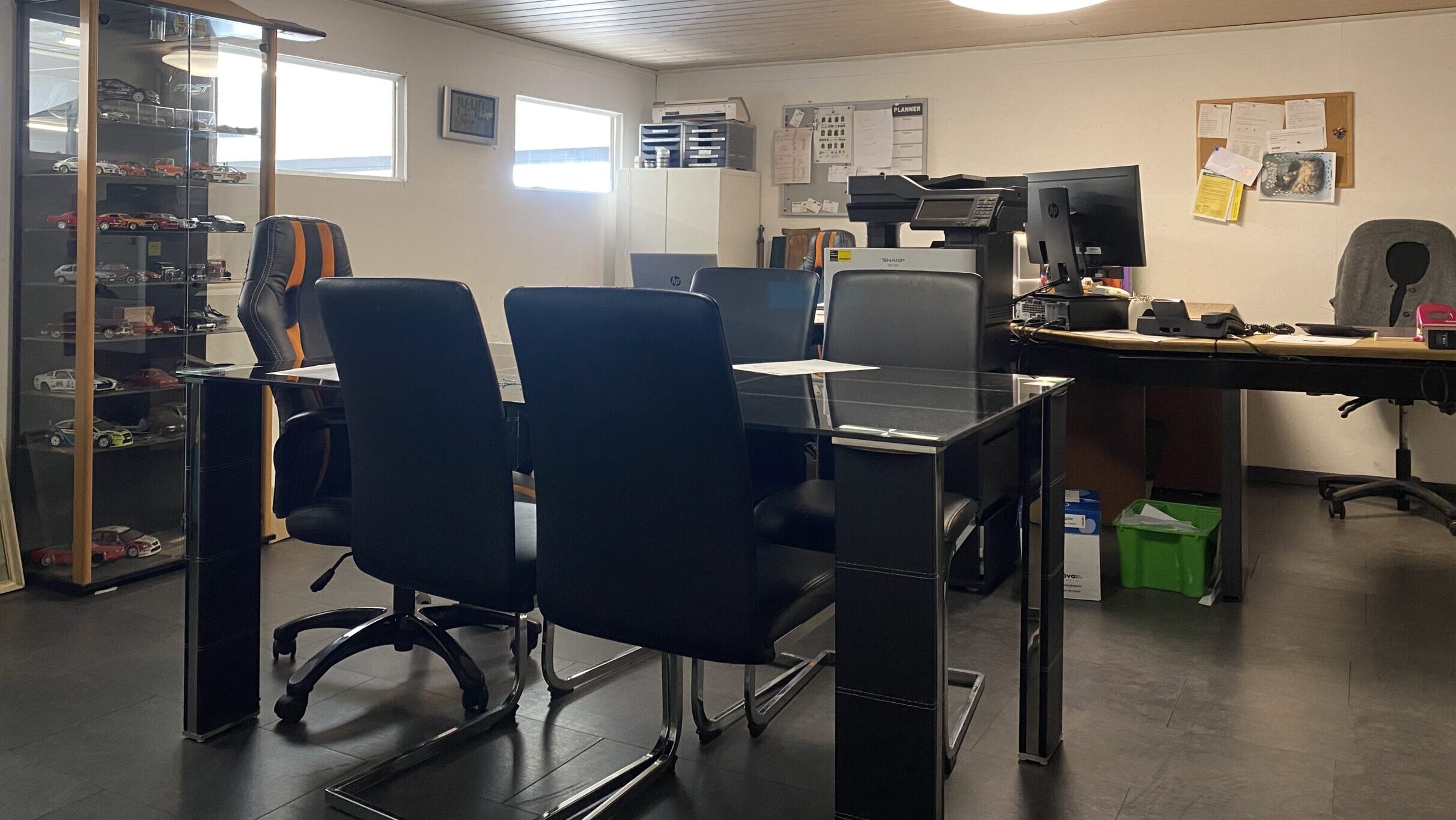 Bureau d'accueil du Garage de Saint-Barthélemy près d'Échallens